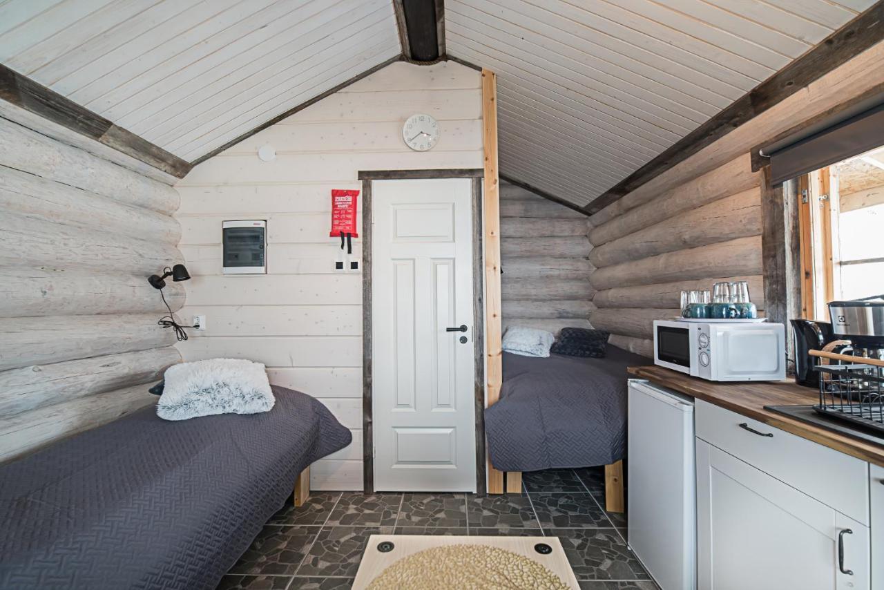 Naali Moekki Hotell Kilpisjärvi Exteriör bild